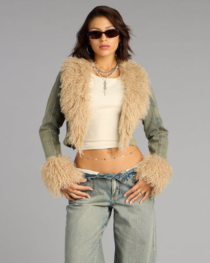 This piece brings trend-right energy to the Scene Stealer Faux Fur Crop Denim Jacket, perfect for fall outfits that stand out.
